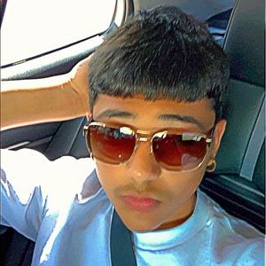 Meet your Posher, Isaac